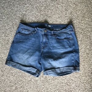 Old Navy 5” Cuffed Jean Shorts
